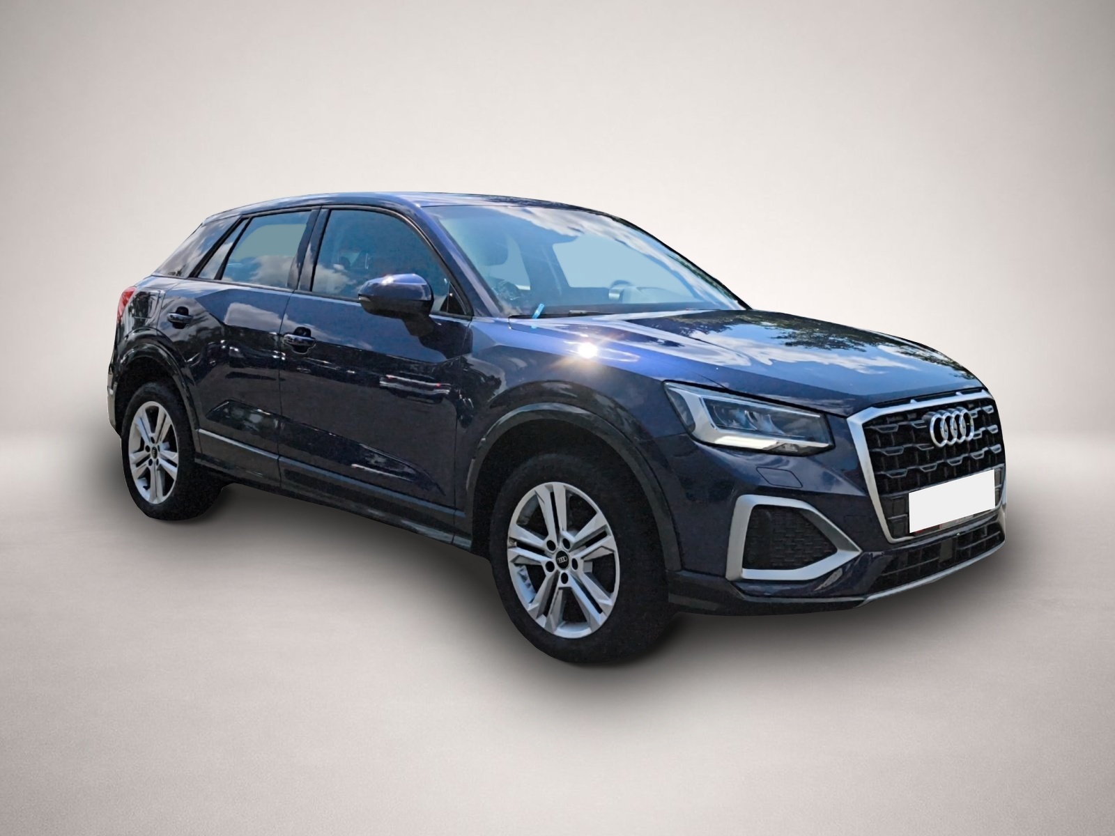 Audi Q2 (02/2024, Benzin)