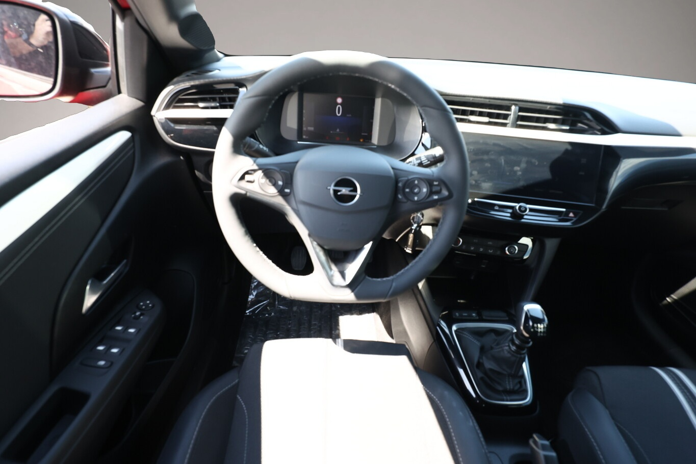 Opel Corsa (10/2025, Benzin)