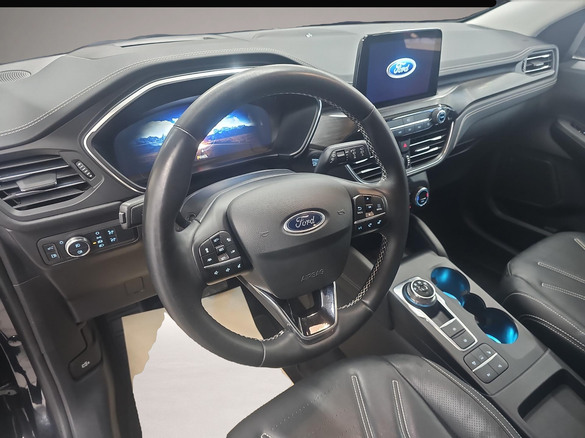 Ford Kuga (11/2022, Hybrid (Benzin/Elektro))