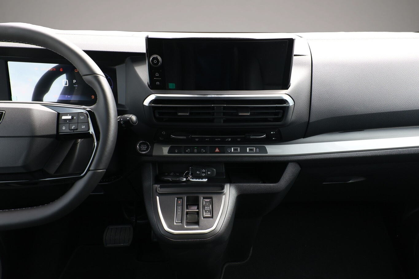 Peugeot Traveller (12/2025, Diesel)