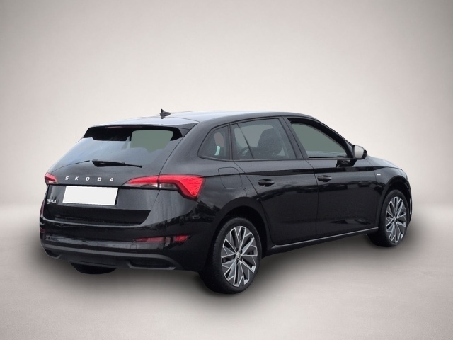 Skoda Scala (10/2022, Benzin)