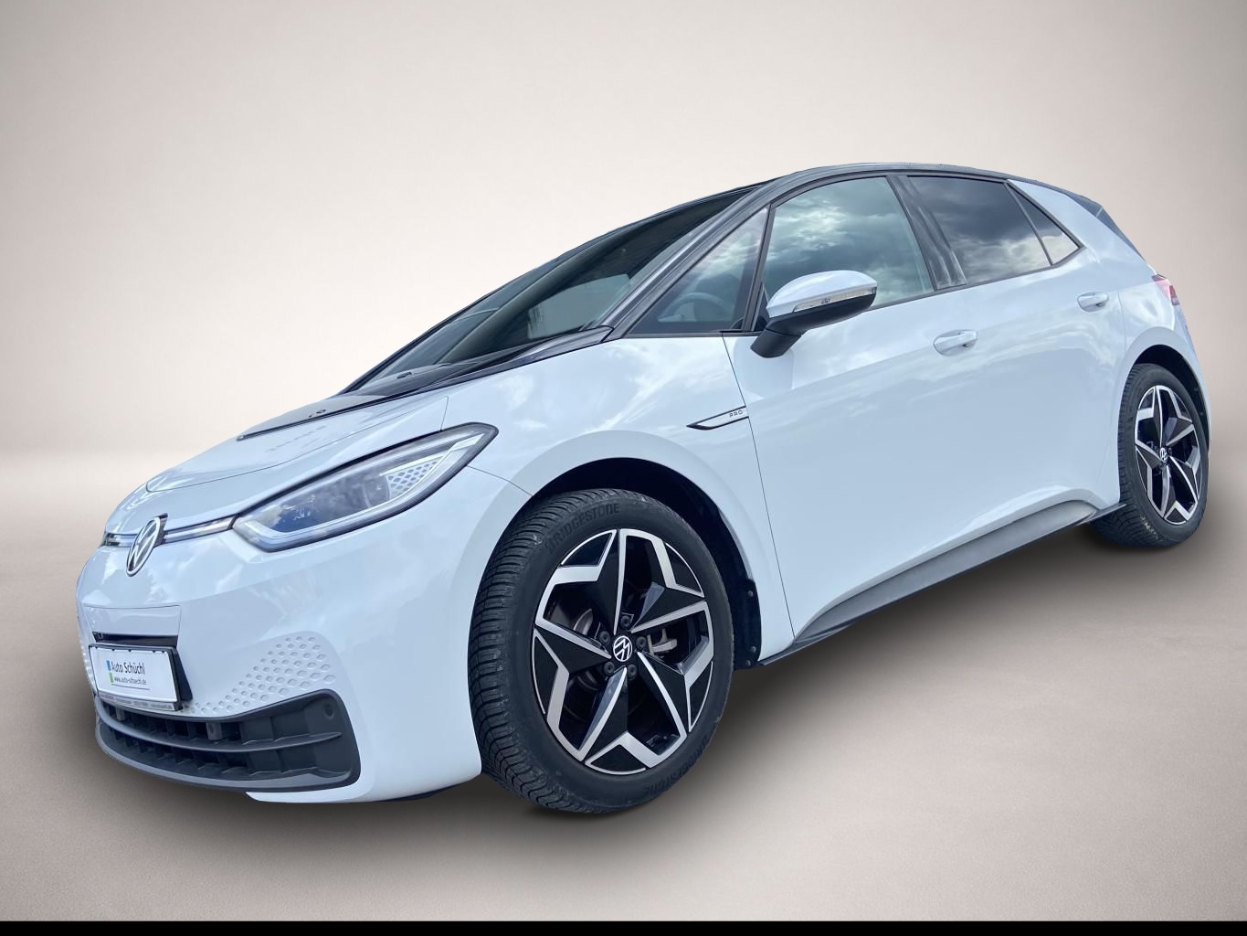 Volkswagen ID.3 (04/2022, ELECTRIC)