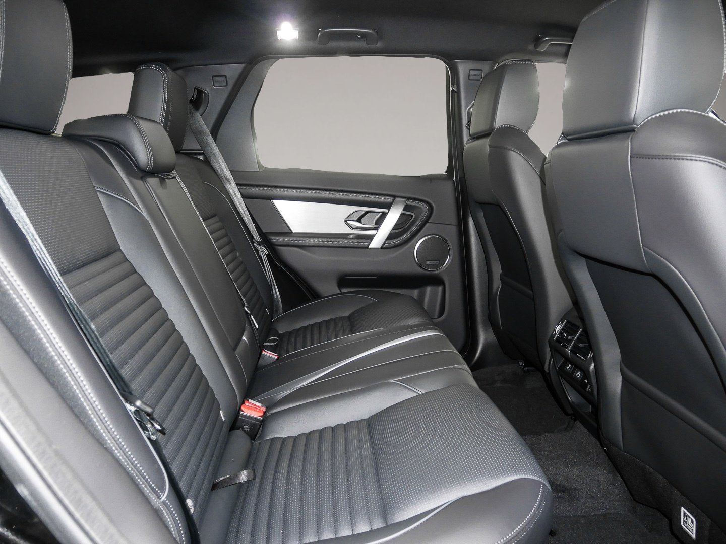 Land-Rover Discovery Sport (10/2024, Hybrid (Benzin/Elektro))
