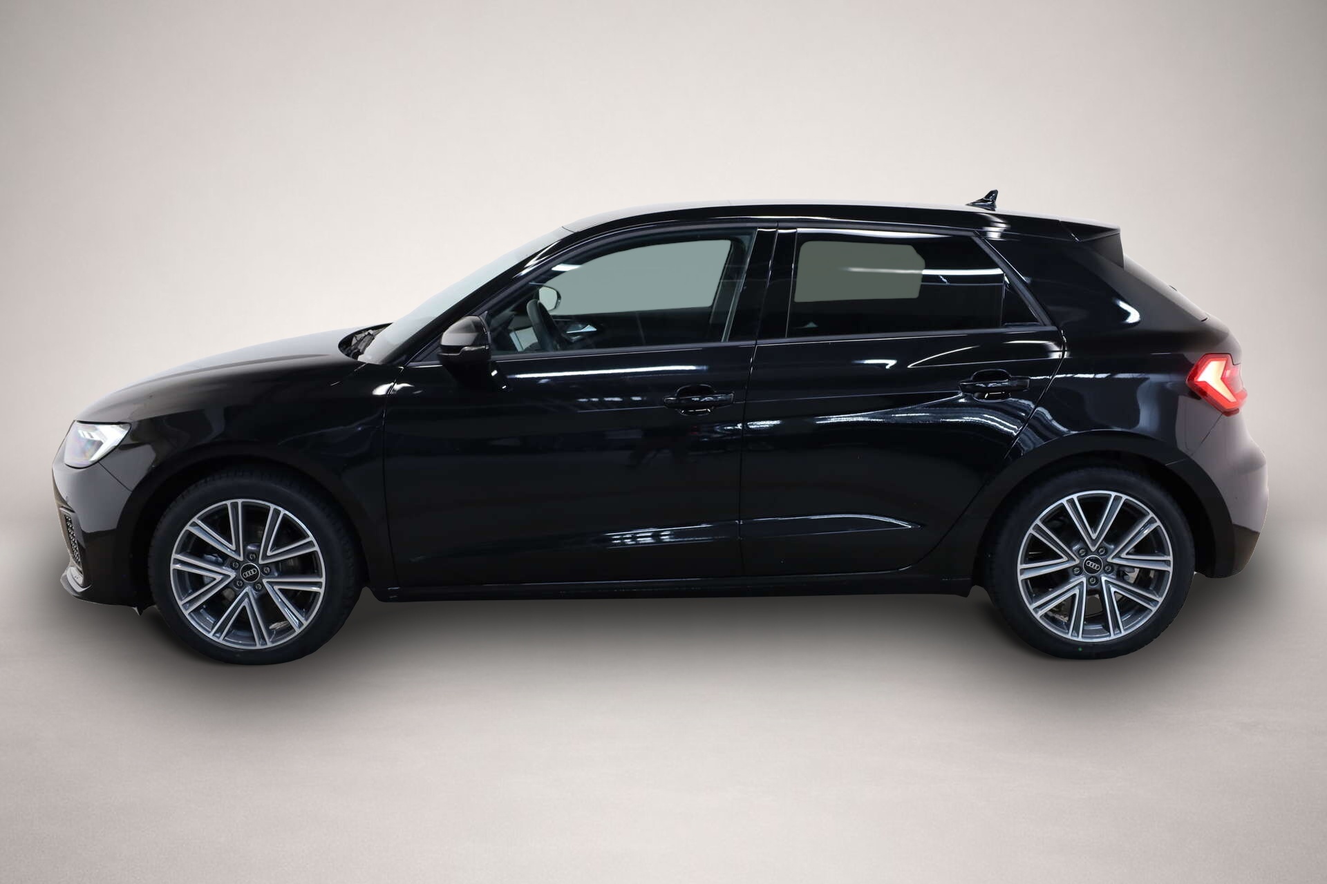 Audi A1 (07/2025, Benzin)