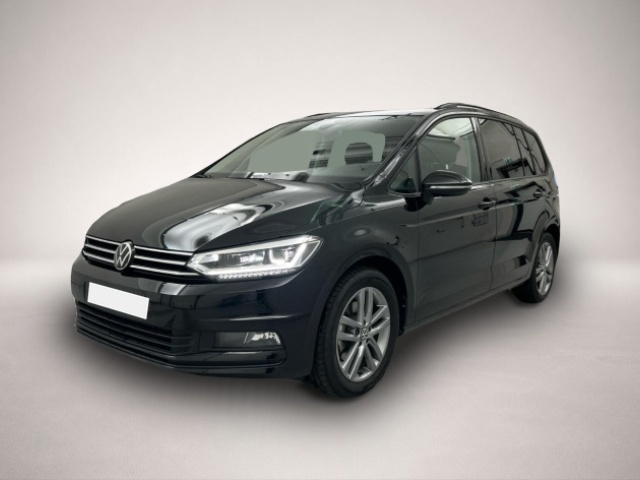 Volkswagen Touran (12/2025, Benzin)
