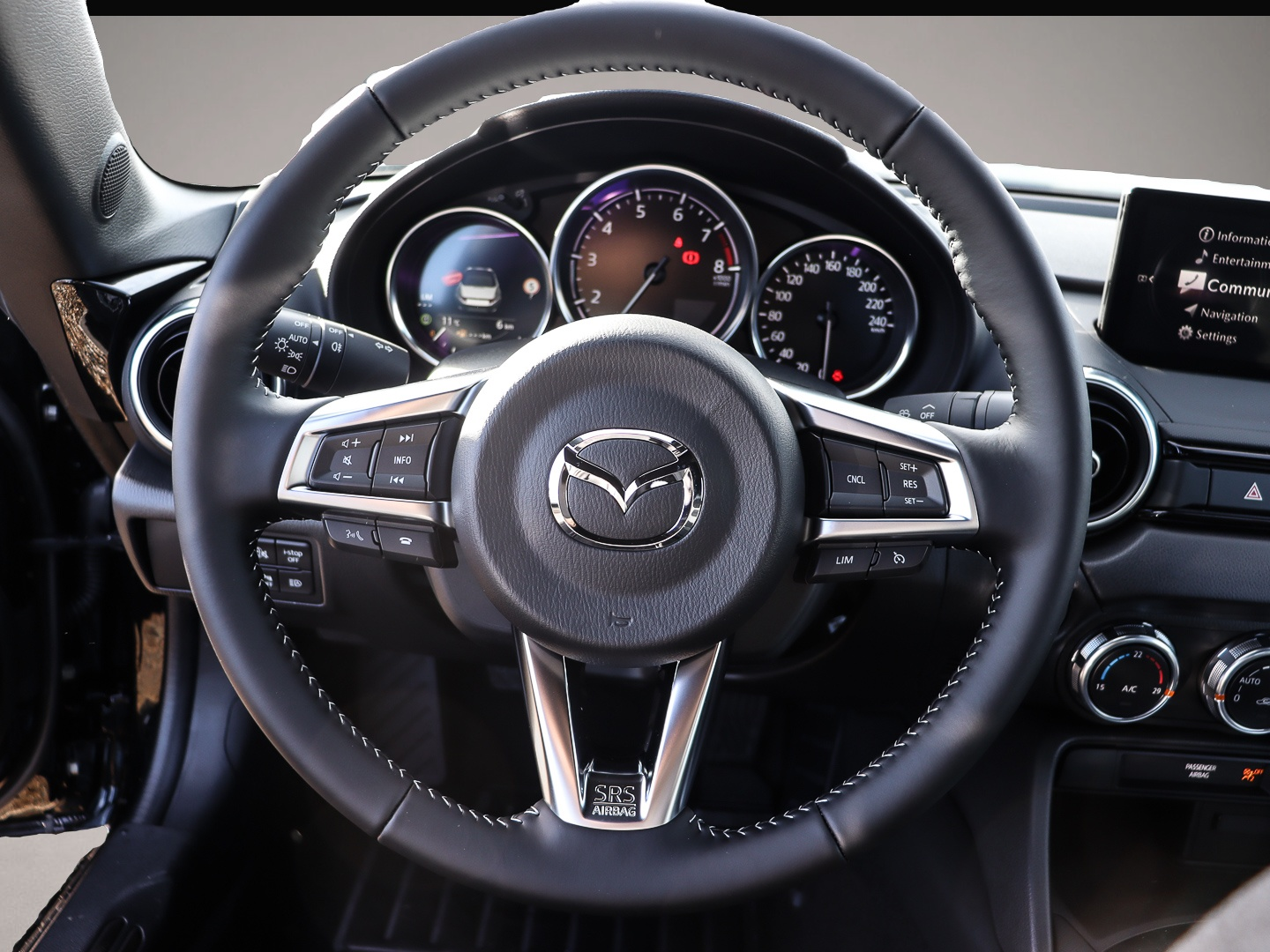 Mazda MX-5 (03/2026, Benzin)