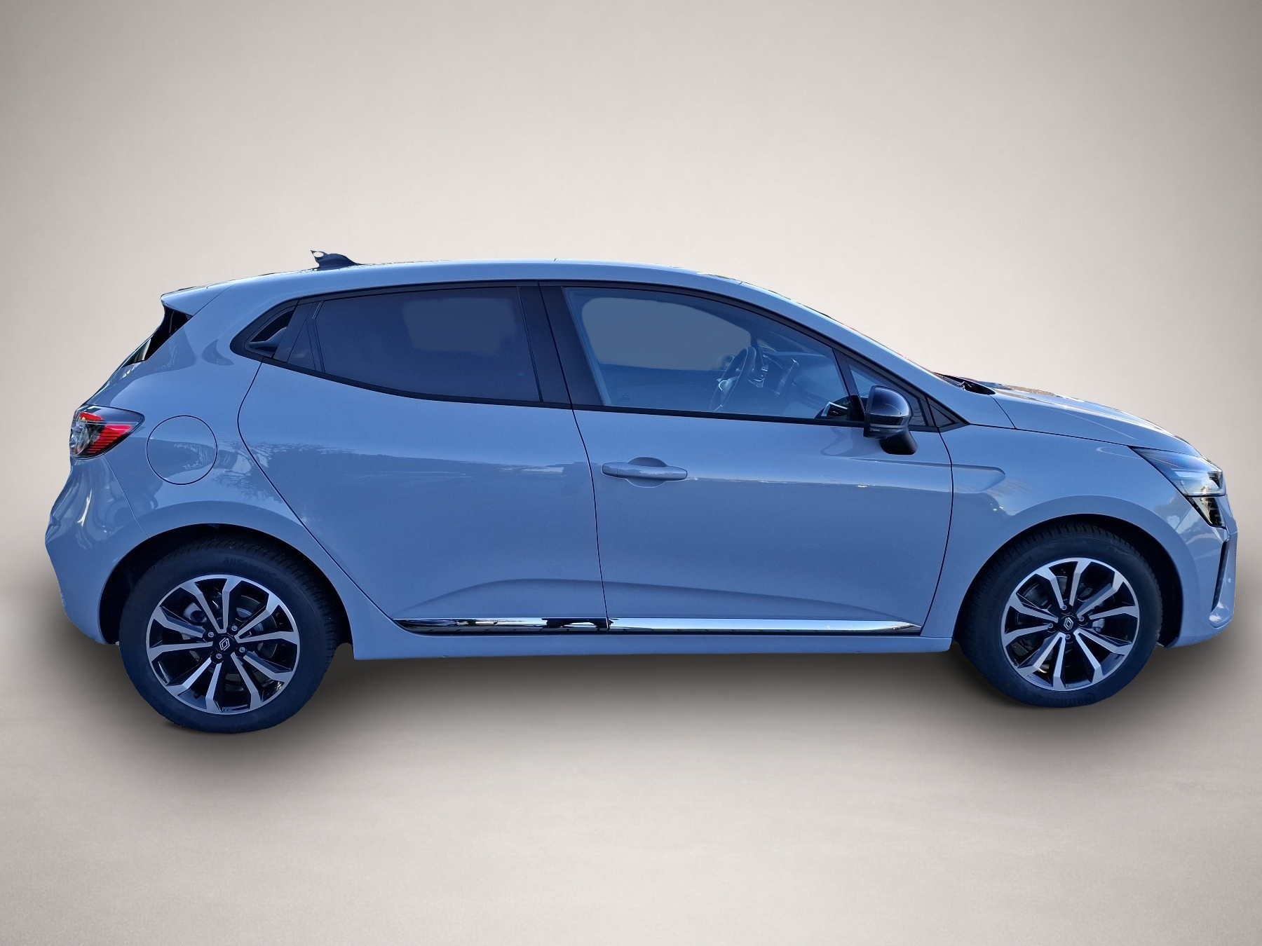 Renault Clio (07/2025, Benzin)