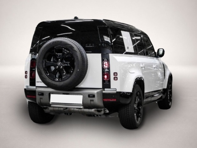 Land-Rover Defender (11/2023, Benzin)