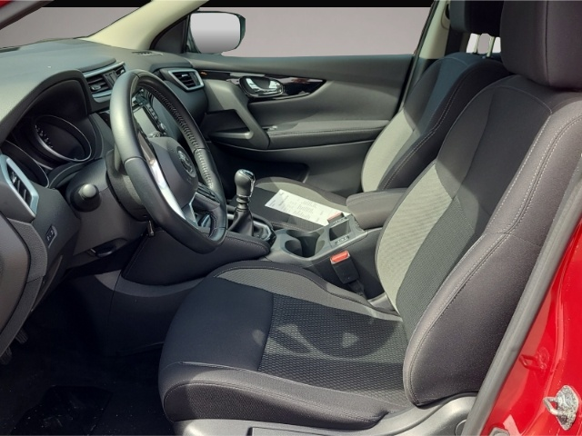 Nissan Qashqai (02/2018, Benzin)