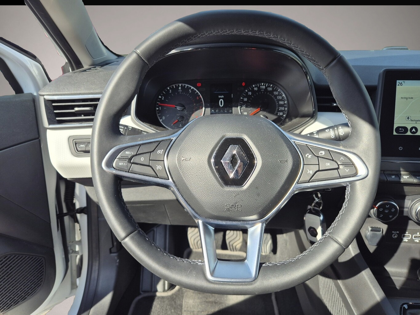 Renault Clio (07/2023, Benzin)