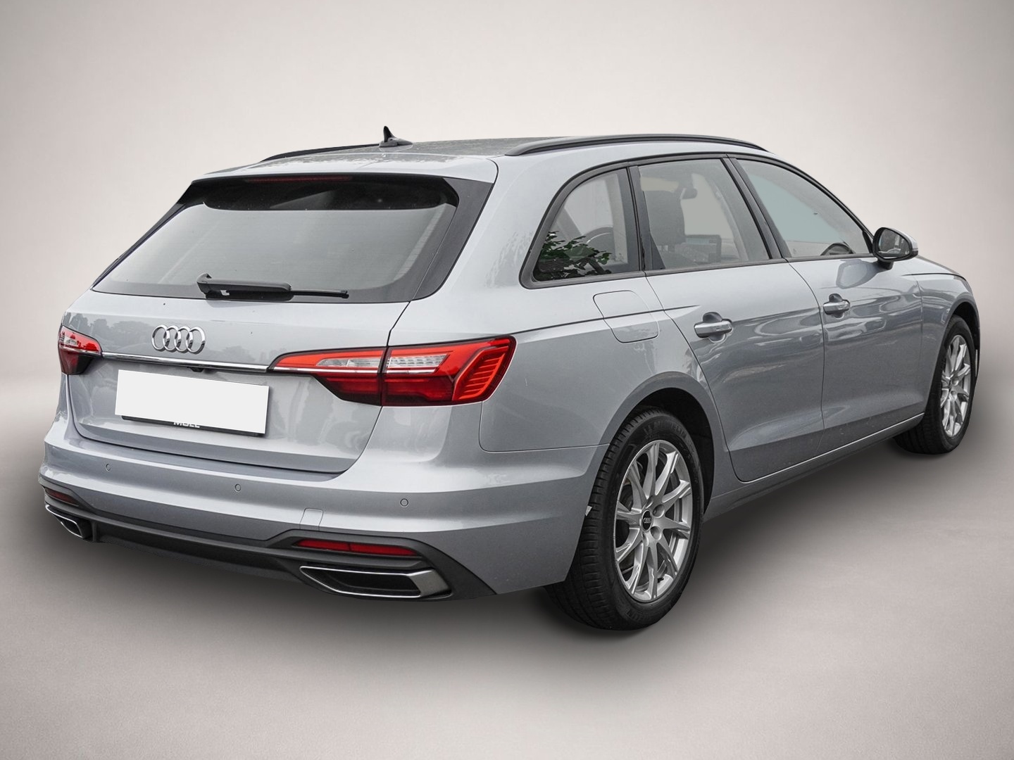 Audi A4 (03/2023, )