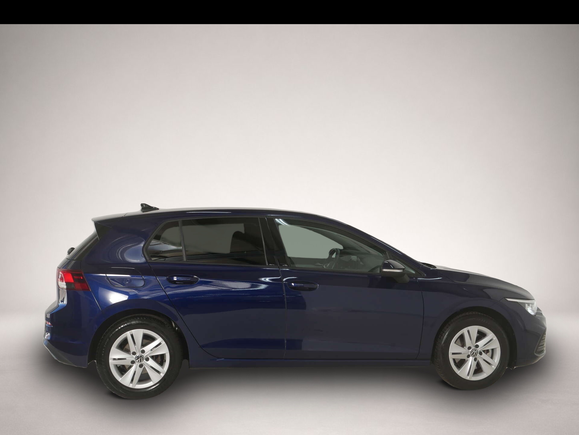 Volkswagen Golf (01/2023, Benzin)