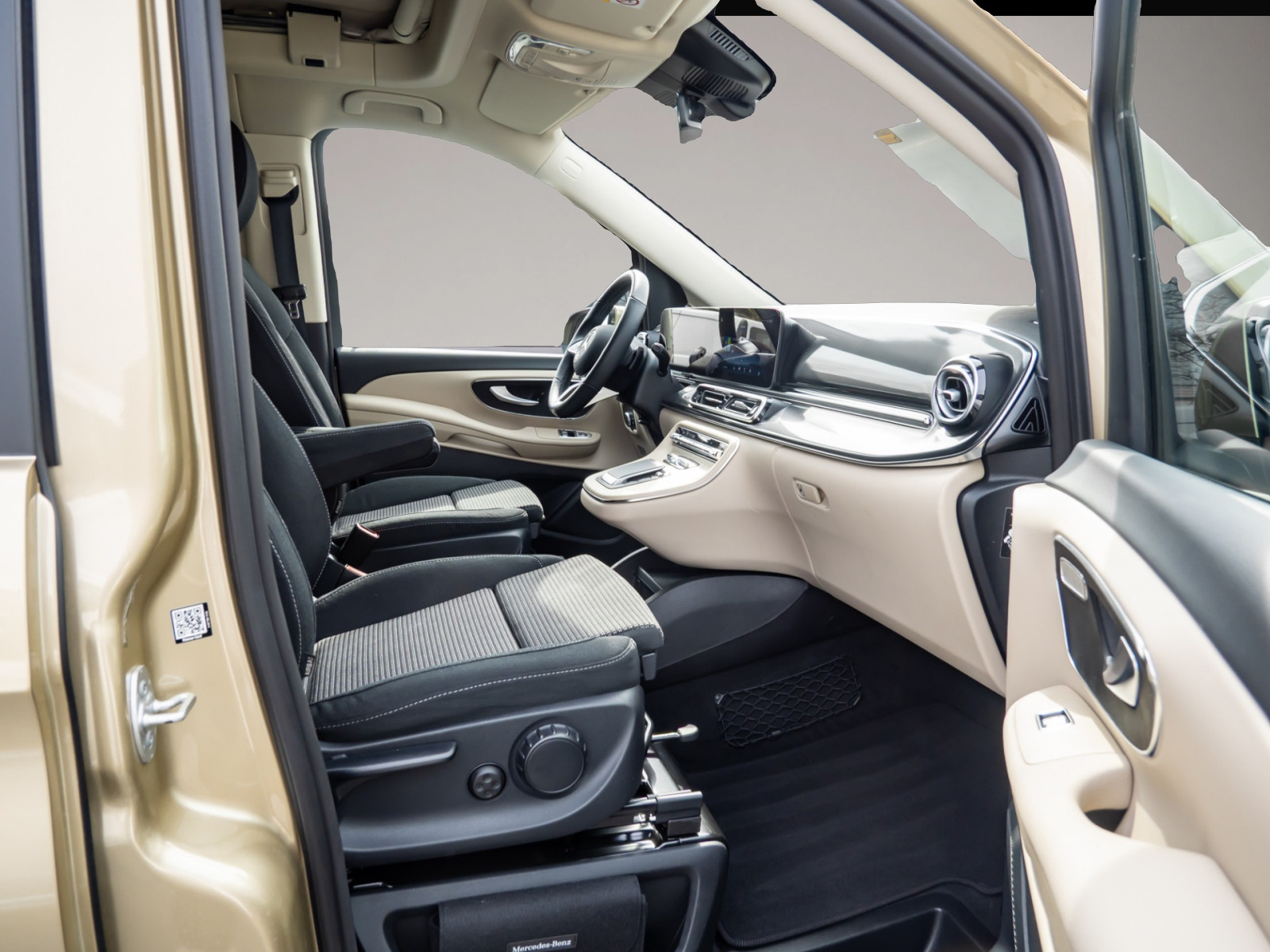 Mercedes-Benz Other (01/2025, Diesel)