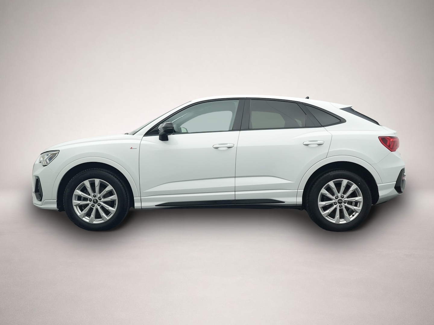 Audi Q3 (12/2024, Diesel)