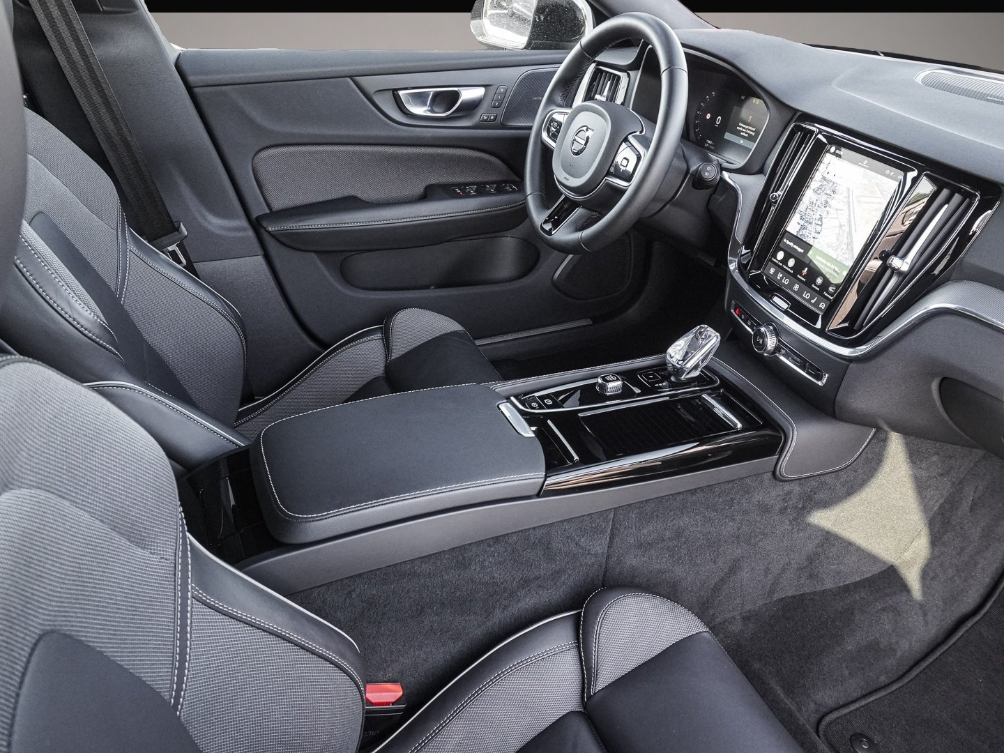 Volvo V60 (09/2024, )
