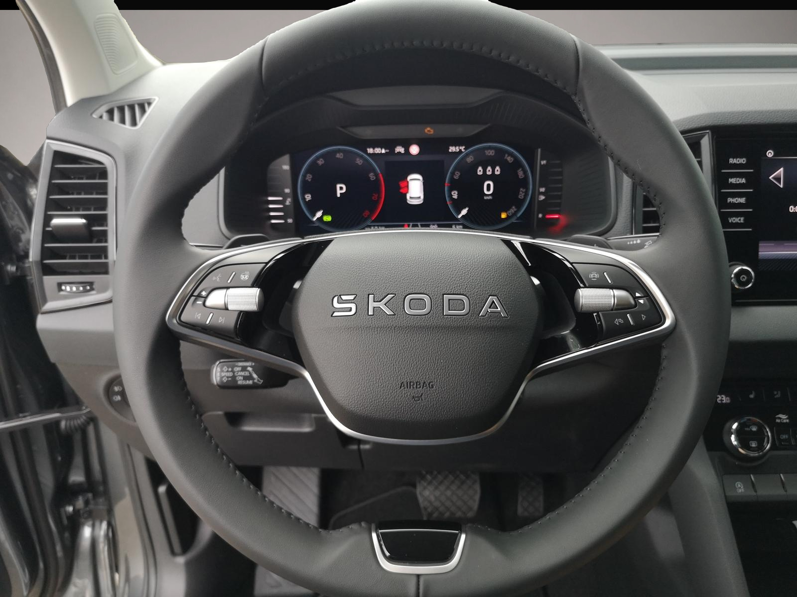 Skoda Karoq (05/2026, Benzin)
