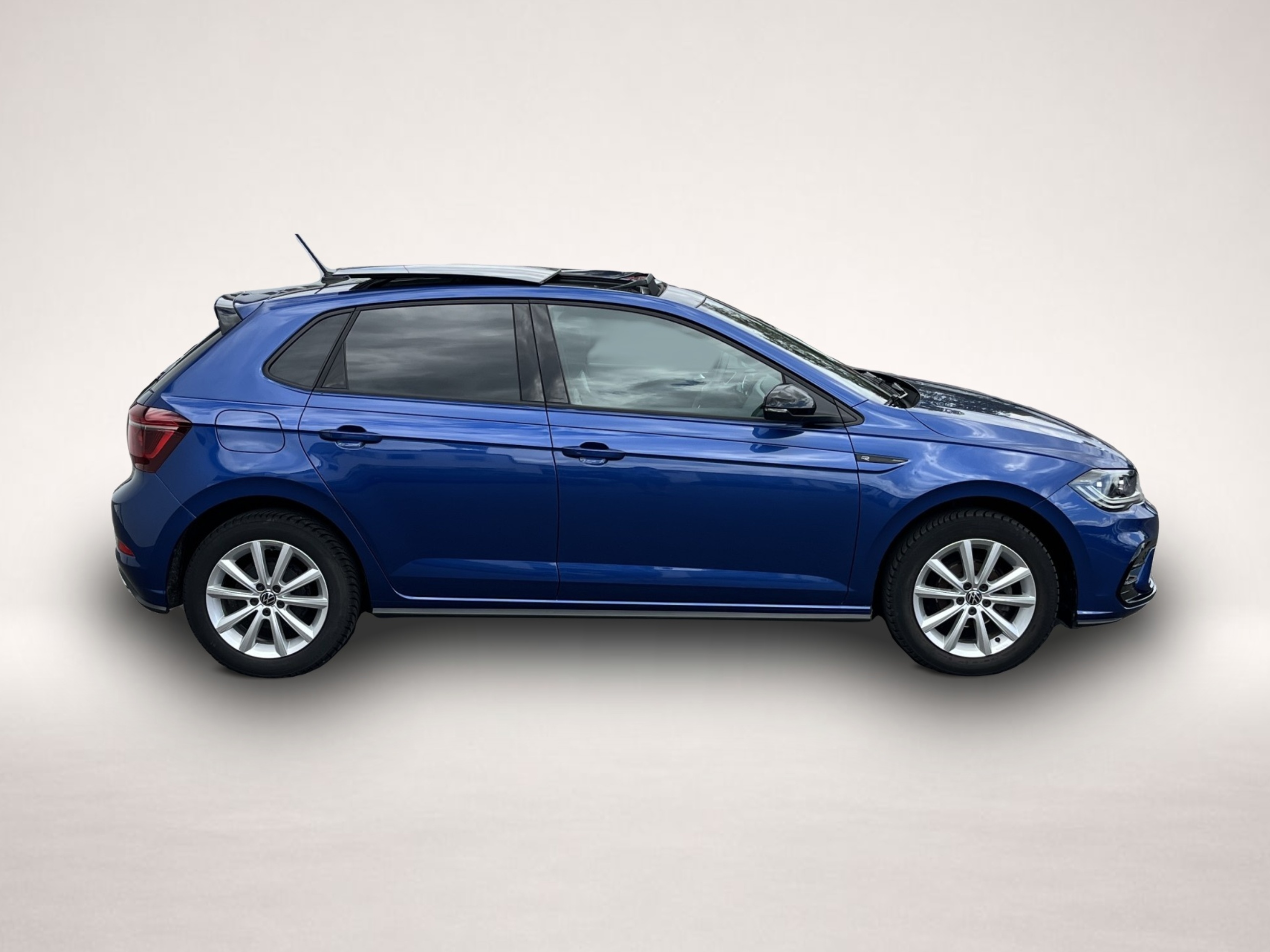 Volkswagen Polo (10/2023, Benzin)