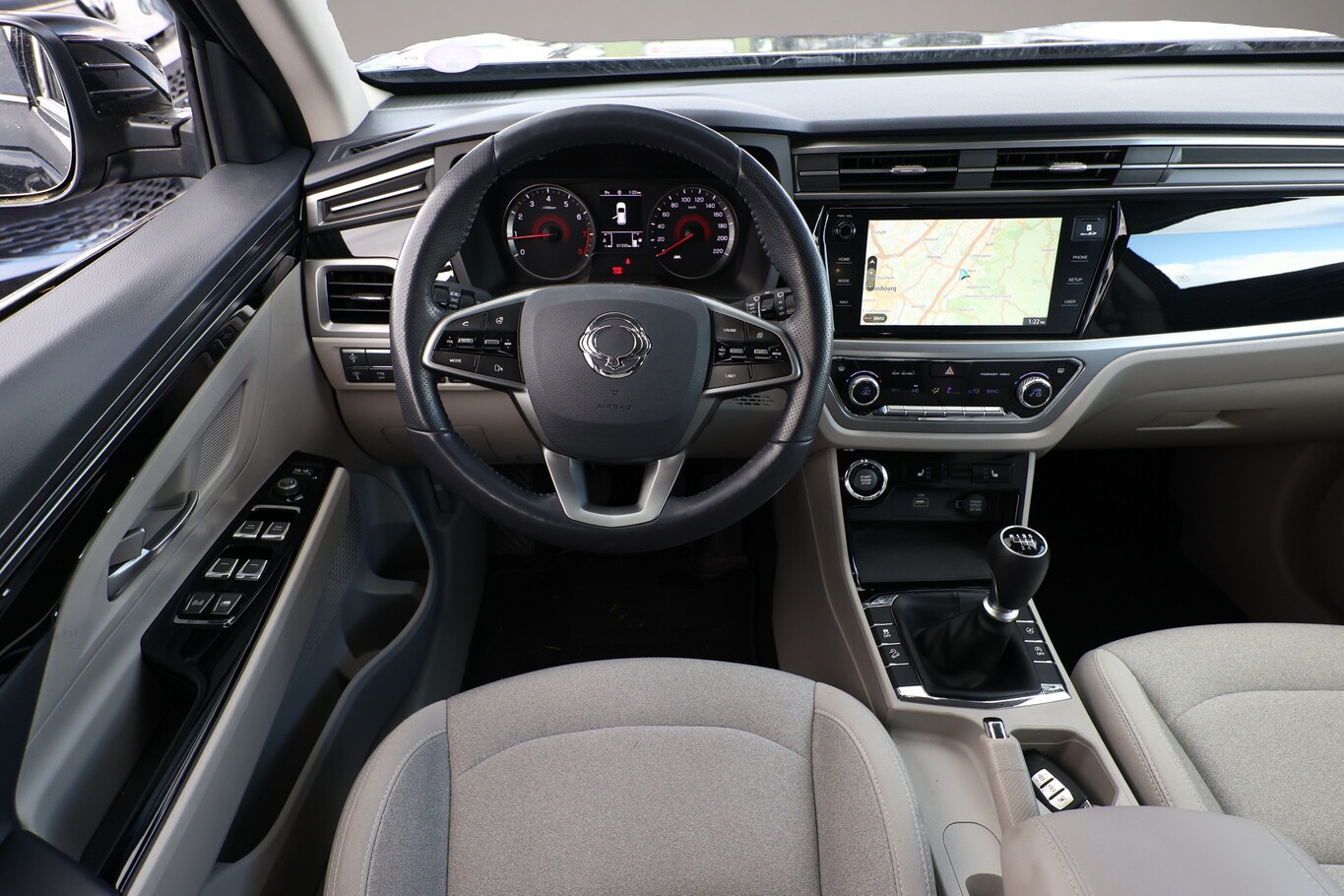 Ssangyong Korando (12/2020, Benzin)