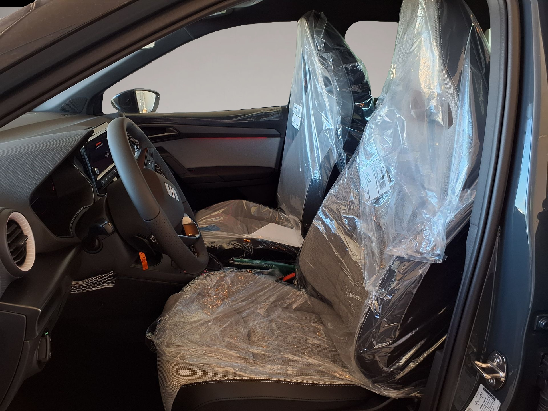 Seat Arona (, Benzin)