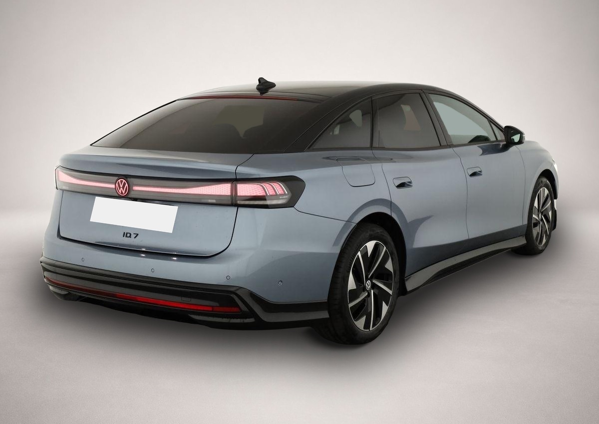 Volkswagen ID.7 (05/2026, ELECTRIC)