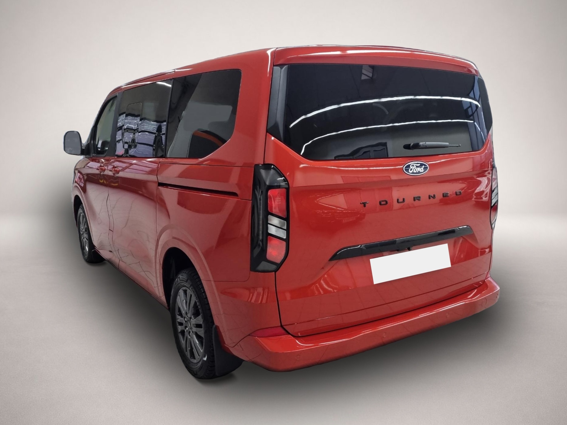 Ford Tourneo Custom (01/2026, Diesel)