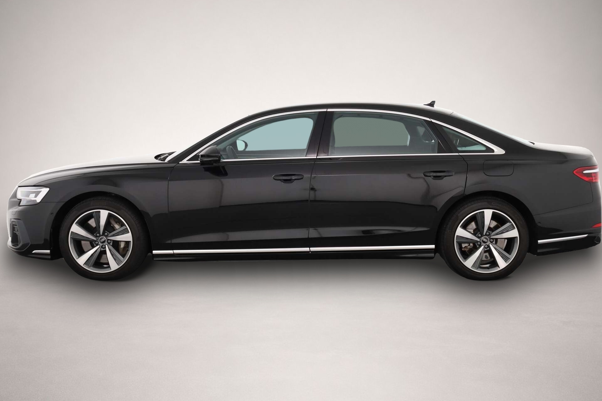 Audi A8 (02/2025, Hybrid (Benzin/Elektro))