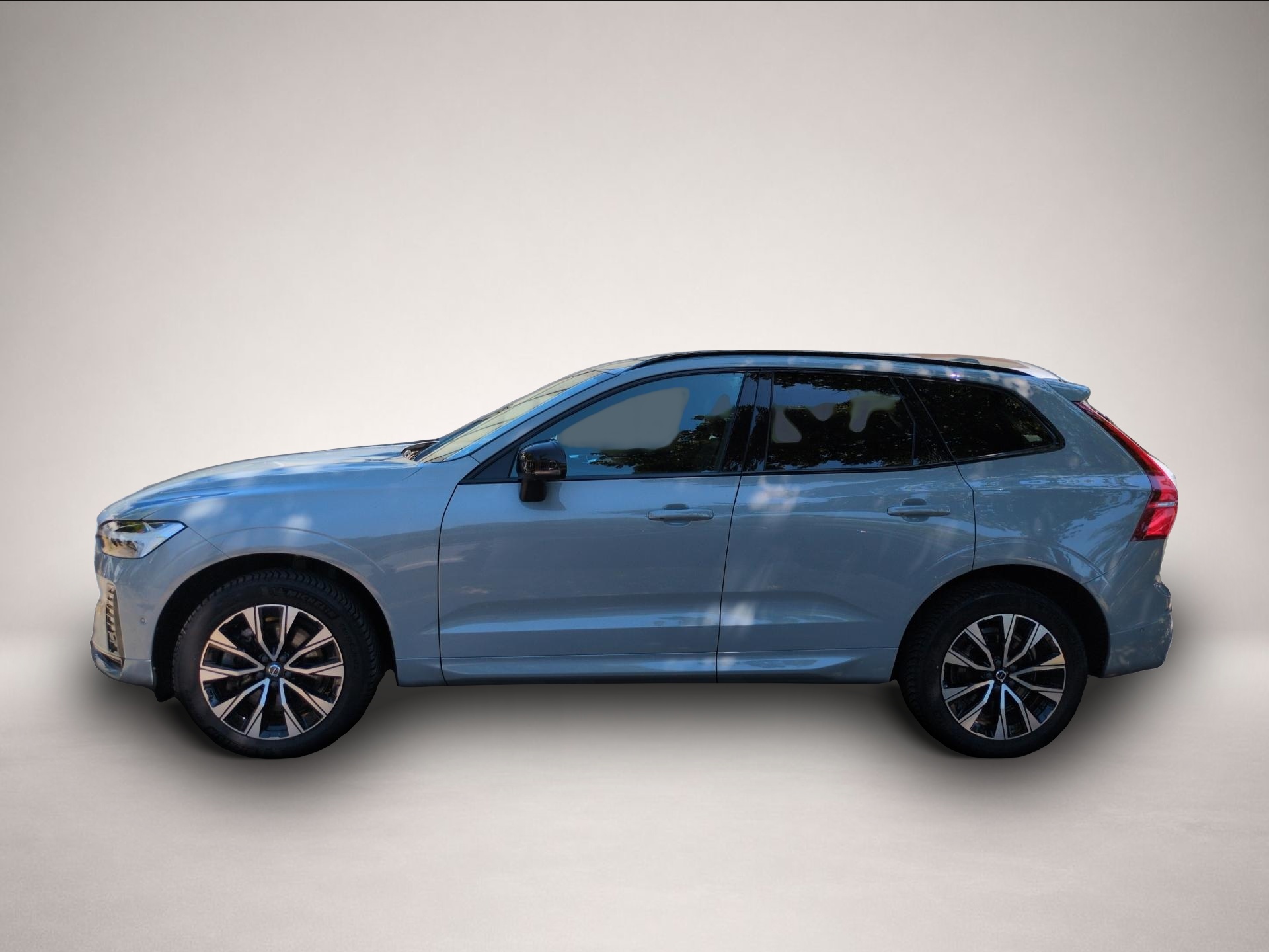 Volvo XC60 (04/2024, Benzin)