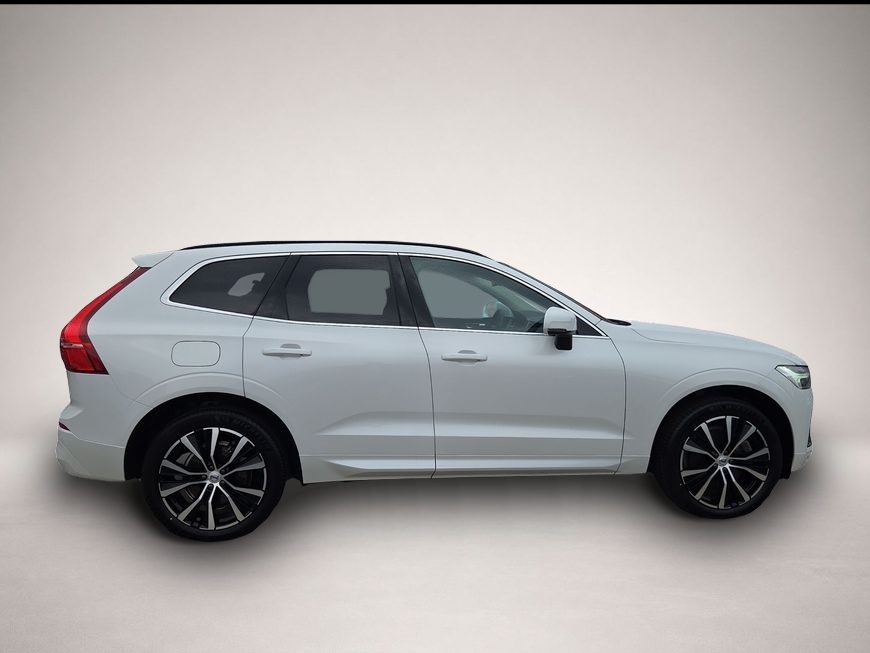 Volvo XC60 (12/2023, Benzin)
