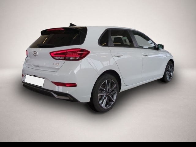 Hyundai i30 (06/2025, Benzin)