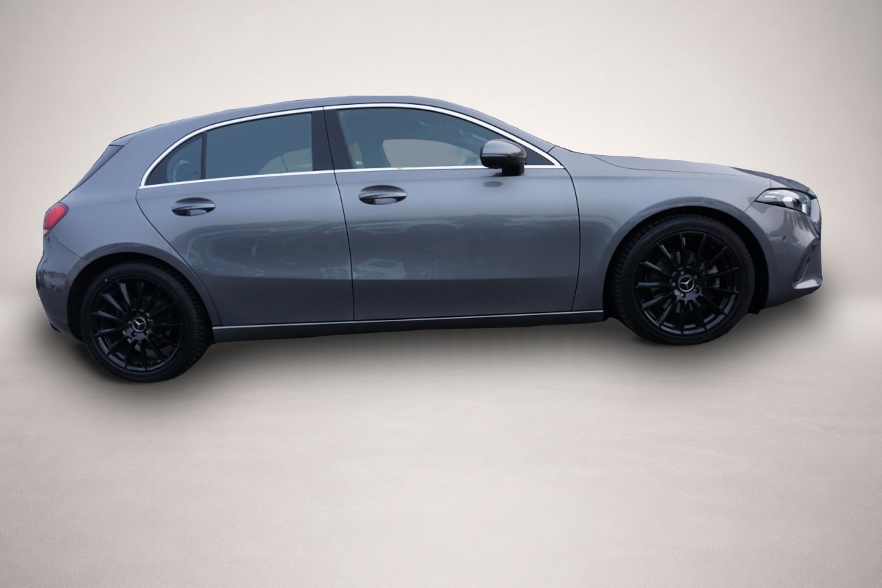 Mercedes-Benz A 200 (09/2021, )