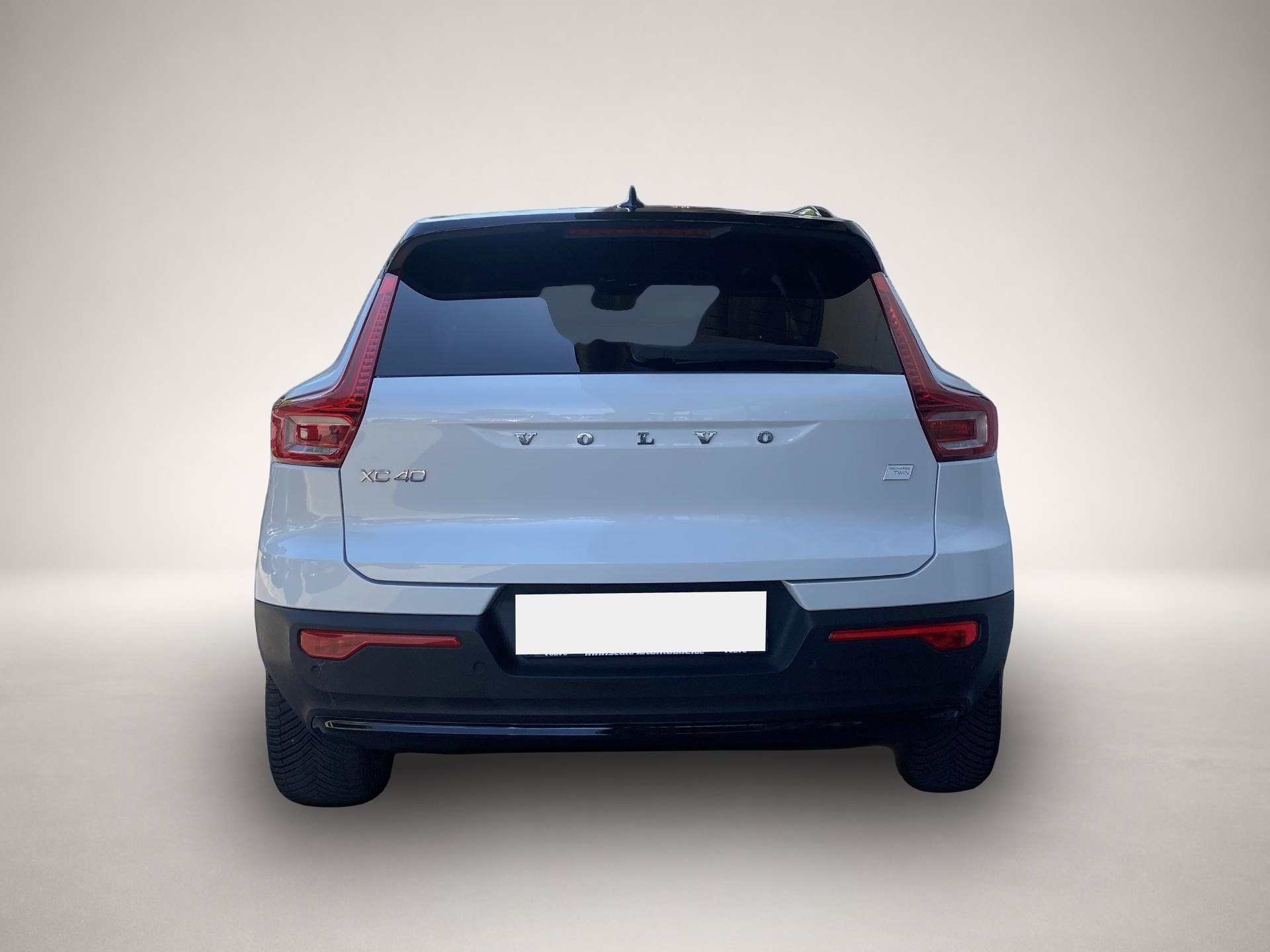 Volvo XC40 (08/2023, ELECTRIC)
