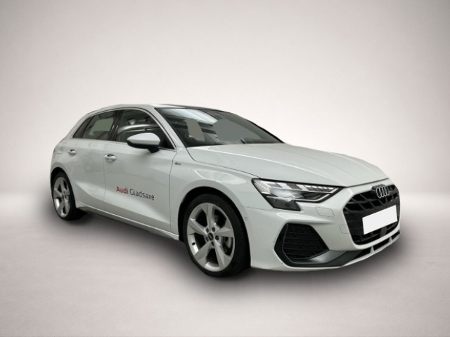Audi A3 (10/2025, Benzin)