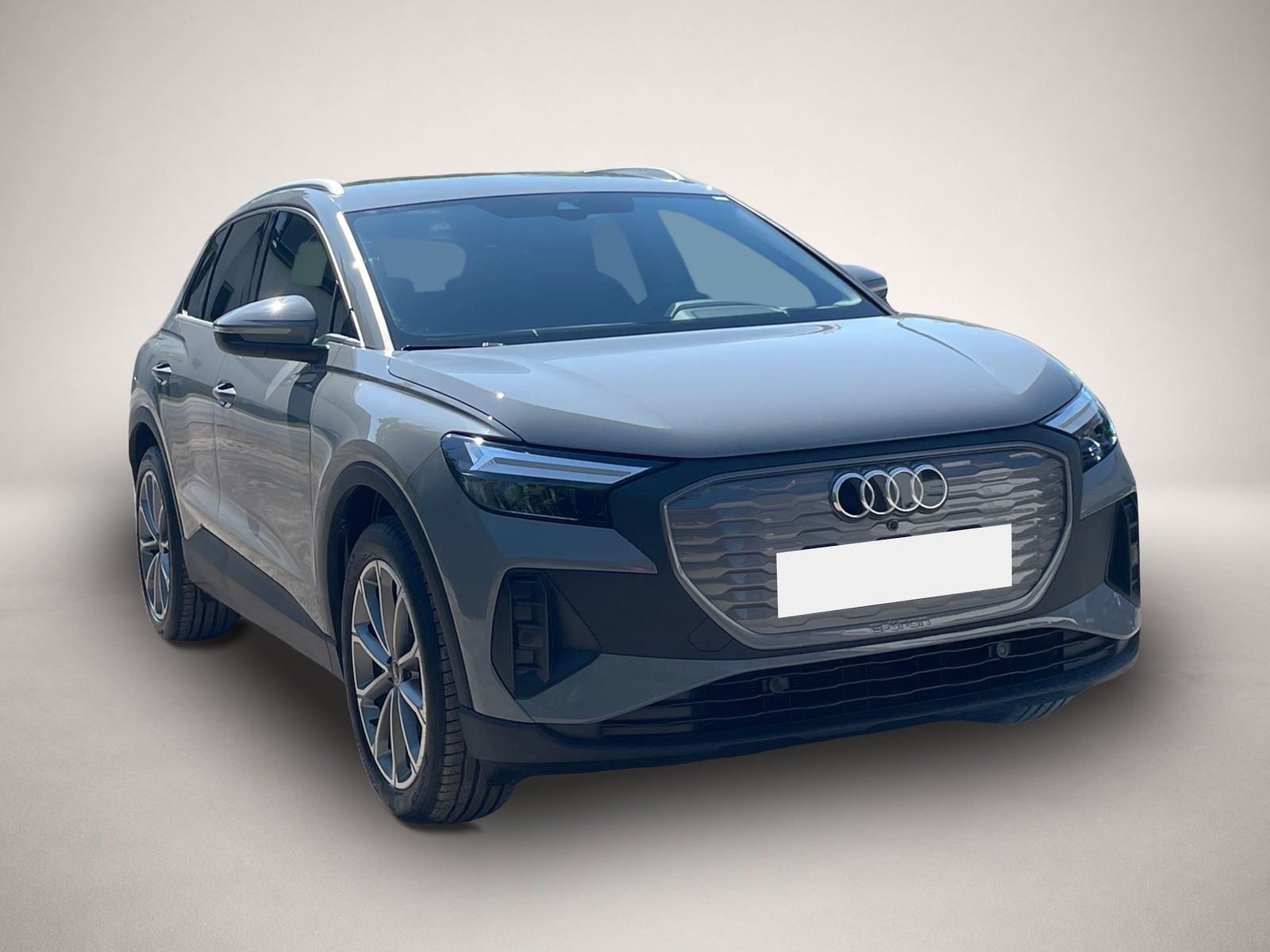Audi Q4 e-tron (09/2025, ELECTRIC)