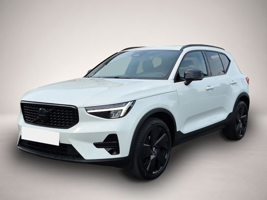 Volvo XC40 (05/2025, Benzin)