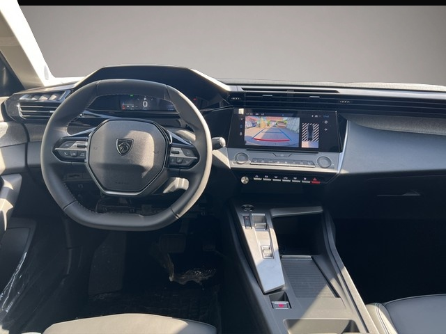 Peugeot 408 (10/2025, Benzin)
