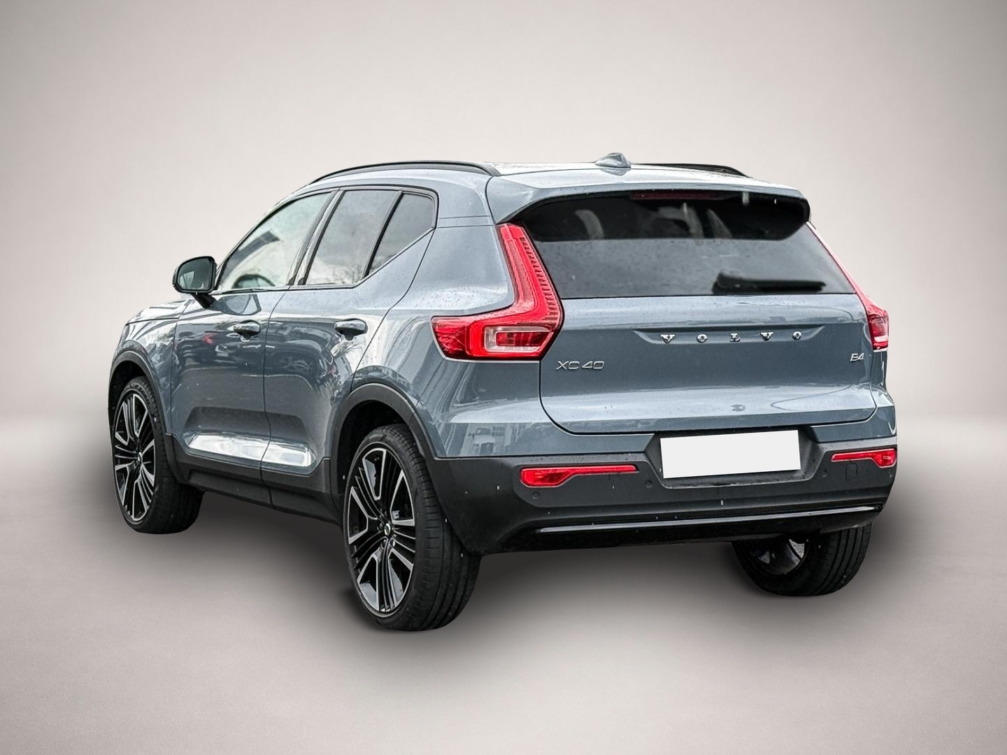 Volvo XC40 (12/2023, Benzin)