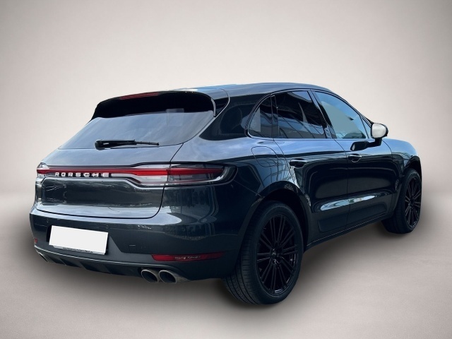 Porsche Macan (04/2019, Benzin)