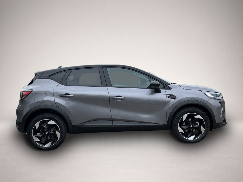 Renault Captur (03/2026, Benzin)