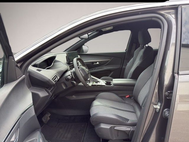 Peugeot 3008 (12/2023, Benzin)
