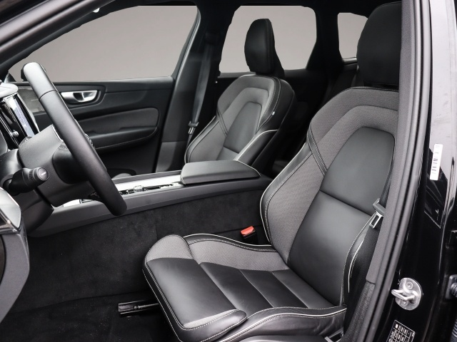 Volvo XC60 (02/2024, Hybrid (Benzin/Elektro))