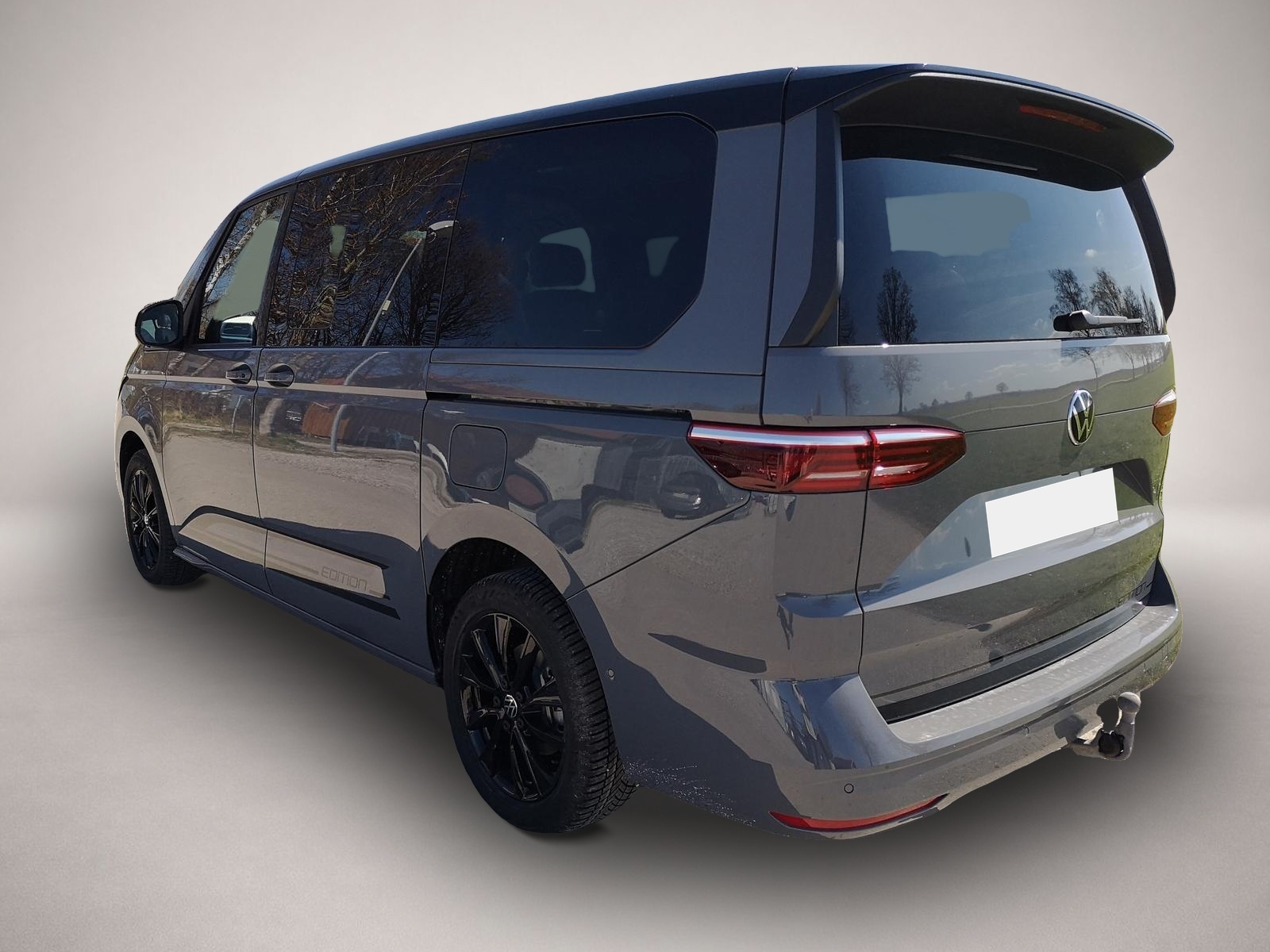 Volkswagen T7 Multivan (07/2026, Hybrid (Benzin/Elektro))
