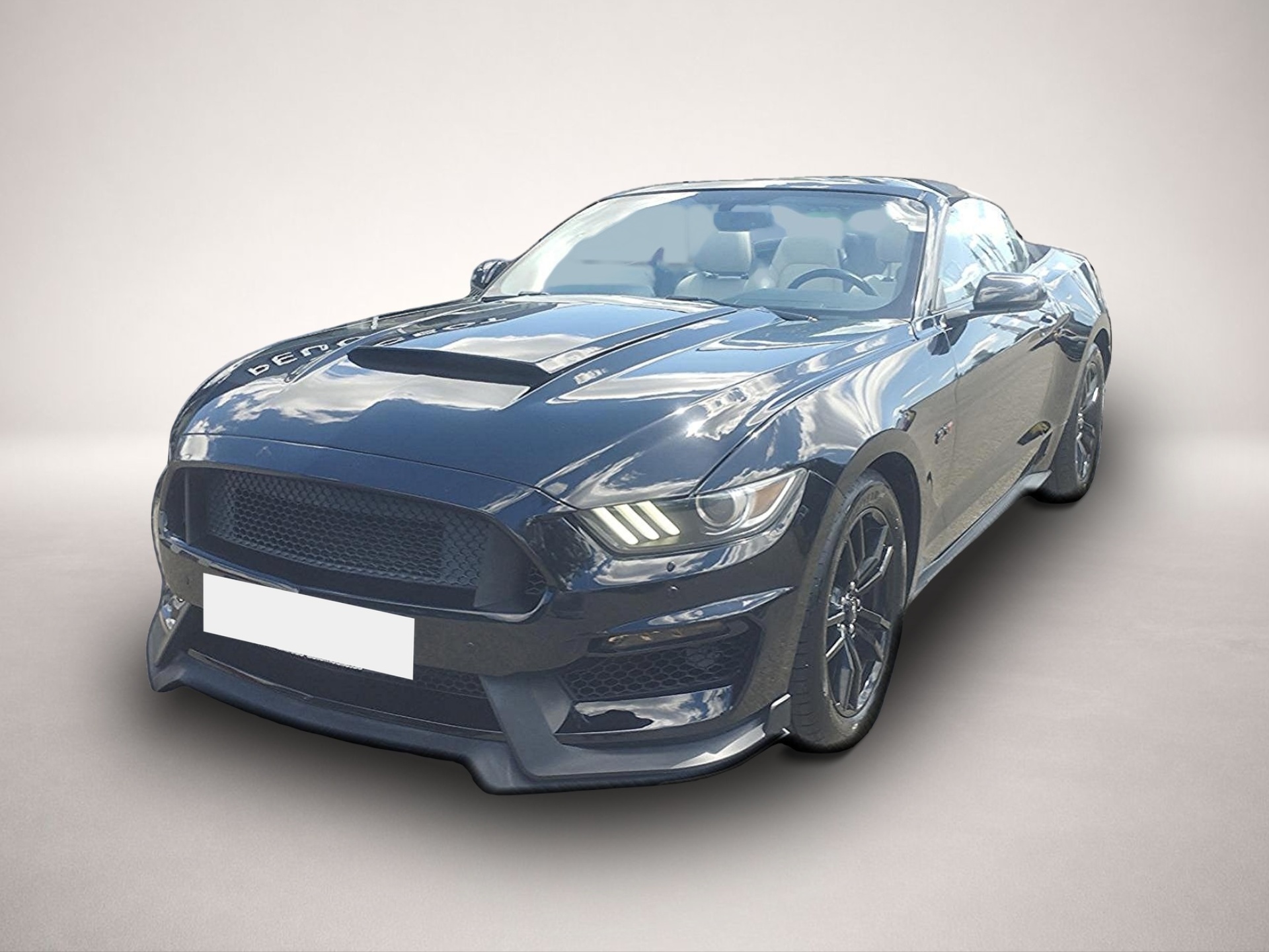 Ford Mustang (07/2017, Benzin)