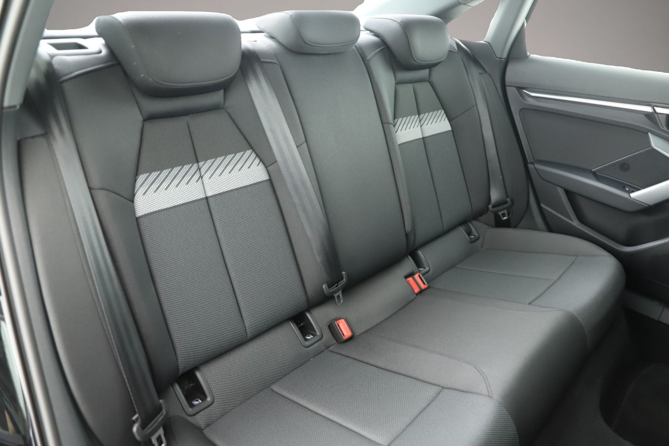 Audi A3 (09/2025, Benzin)