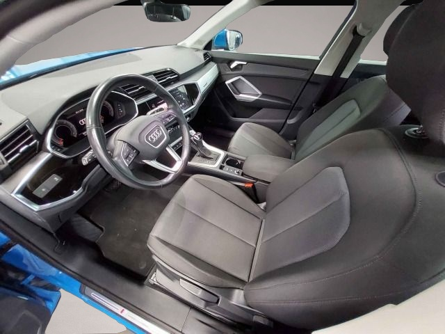 Audi Q3 (05/2022, )