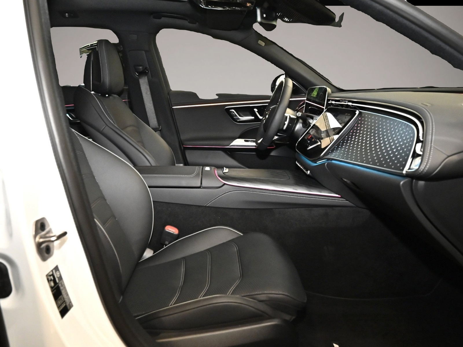 Mercedes-Benz E 300 (09/2025, Hybrid (Diesel/Elektro))