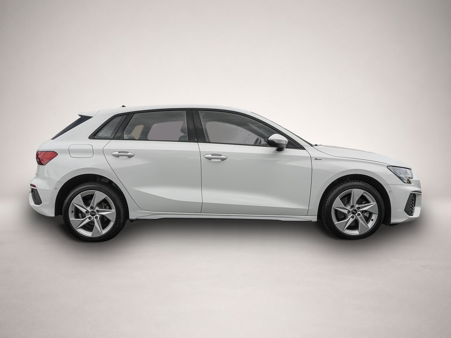 Audi A3 (06/2023, )