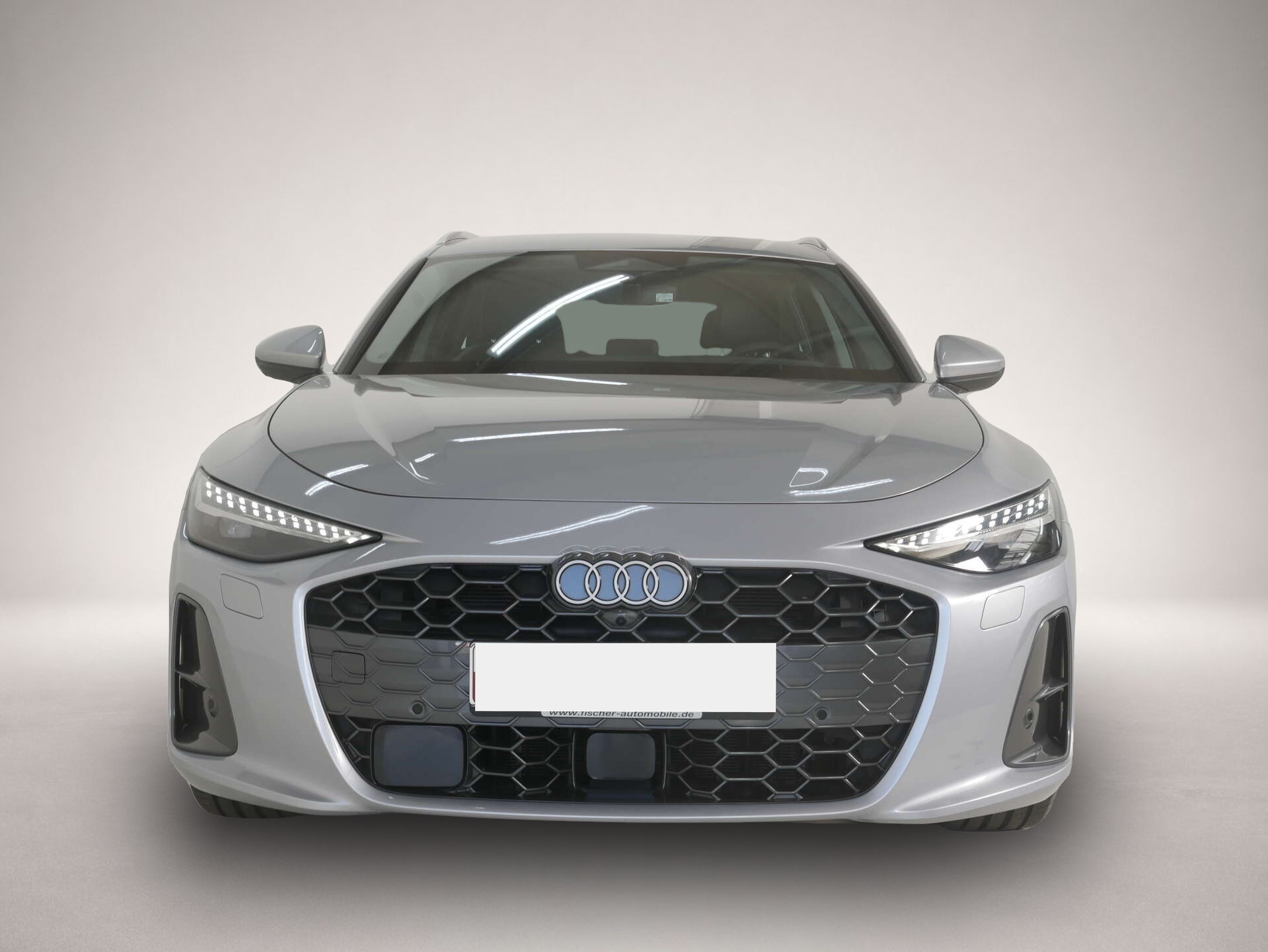 Audi A6 (07/2025, Benzin)