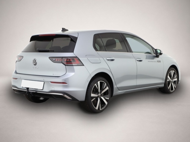 Volkswagen Golf (07/2025, Benzin)