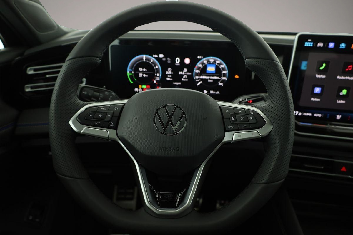 Volkswagen Tiguan (12/2025, Hybrid (Benzin/Elektro))