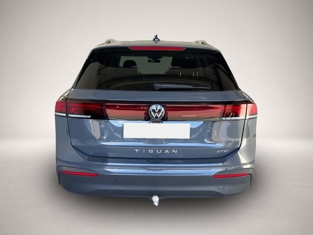 Volkswagen Tiguan, image 5 of 5